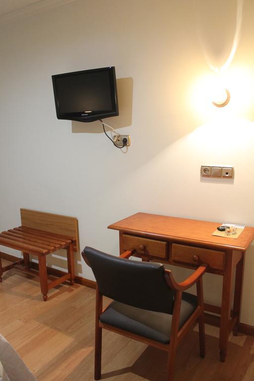 Hotel El Castillo Ponferrada Eksteriør bilde